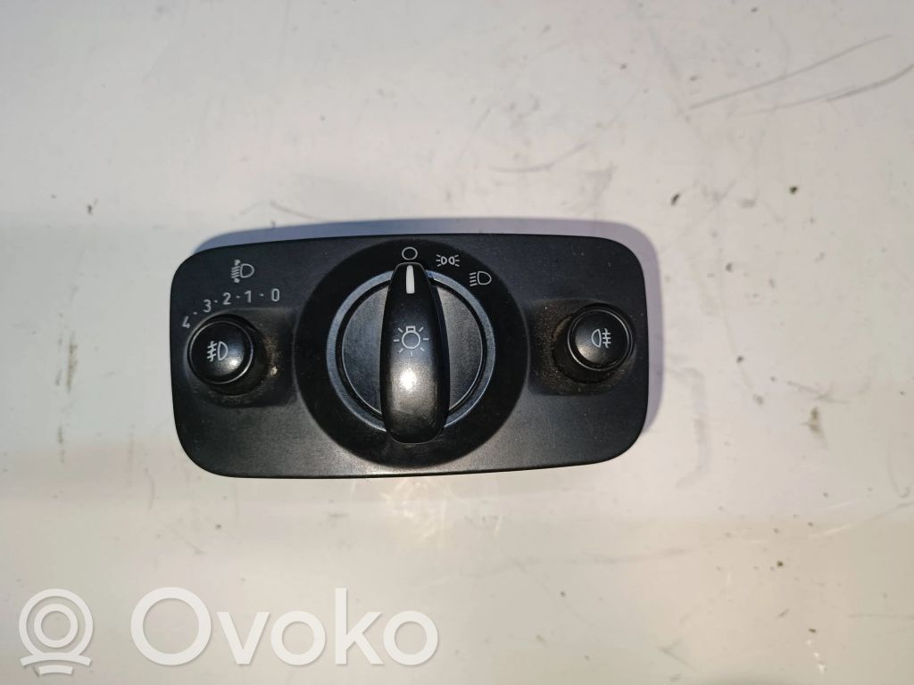 Light switch   6G9T13A024FF,04066475
