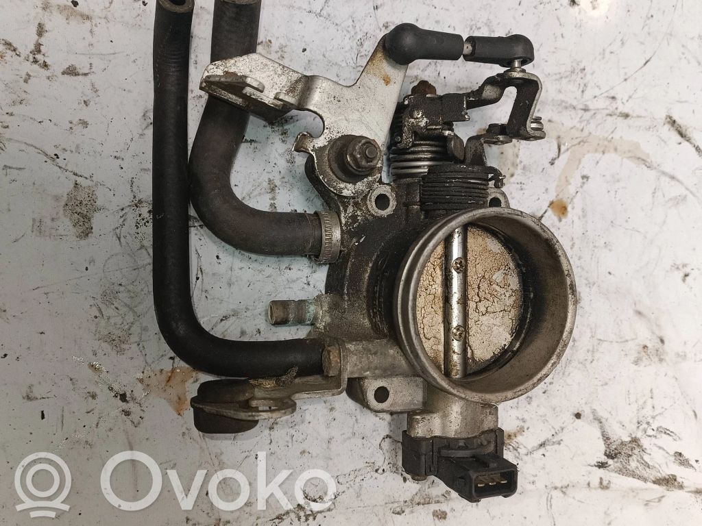 BMW 5 E34 Droselinė sklendė 