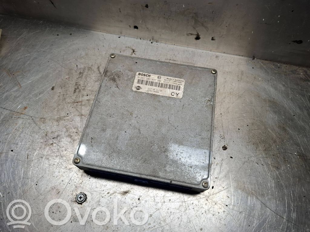 Nissan Primera Calculateur moteur ECU 