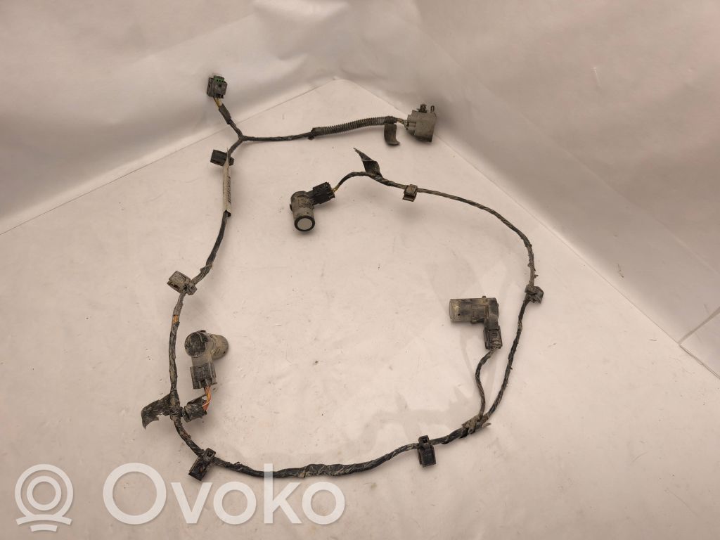 Cableado del sensor de aparcamiento (PDC)   7M5T15K868