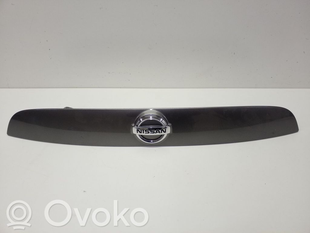 Listwa oświetlenie tylnej tablicy rejestracyjnej   90868BV80A,90868BV80B