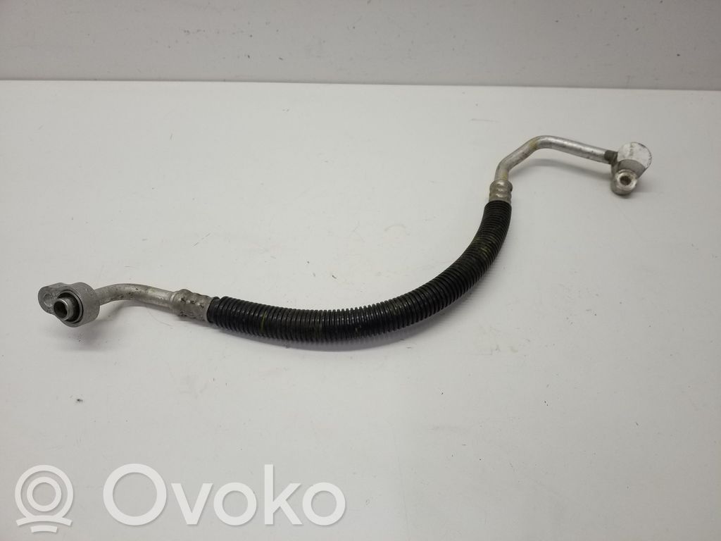 Chrysler Town & Country V Air conditioning (A/C) pipe/hose 