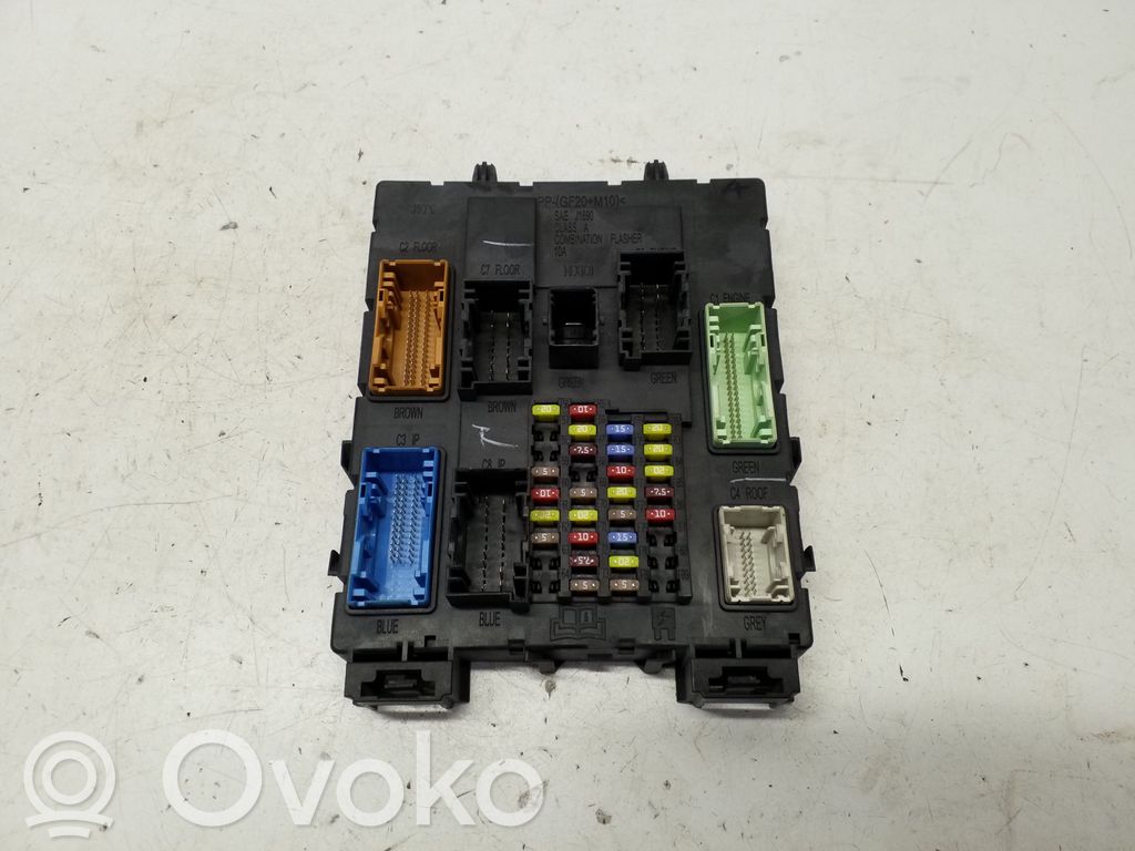 Módulo de fusible   BV6N14A073PD,526271F04