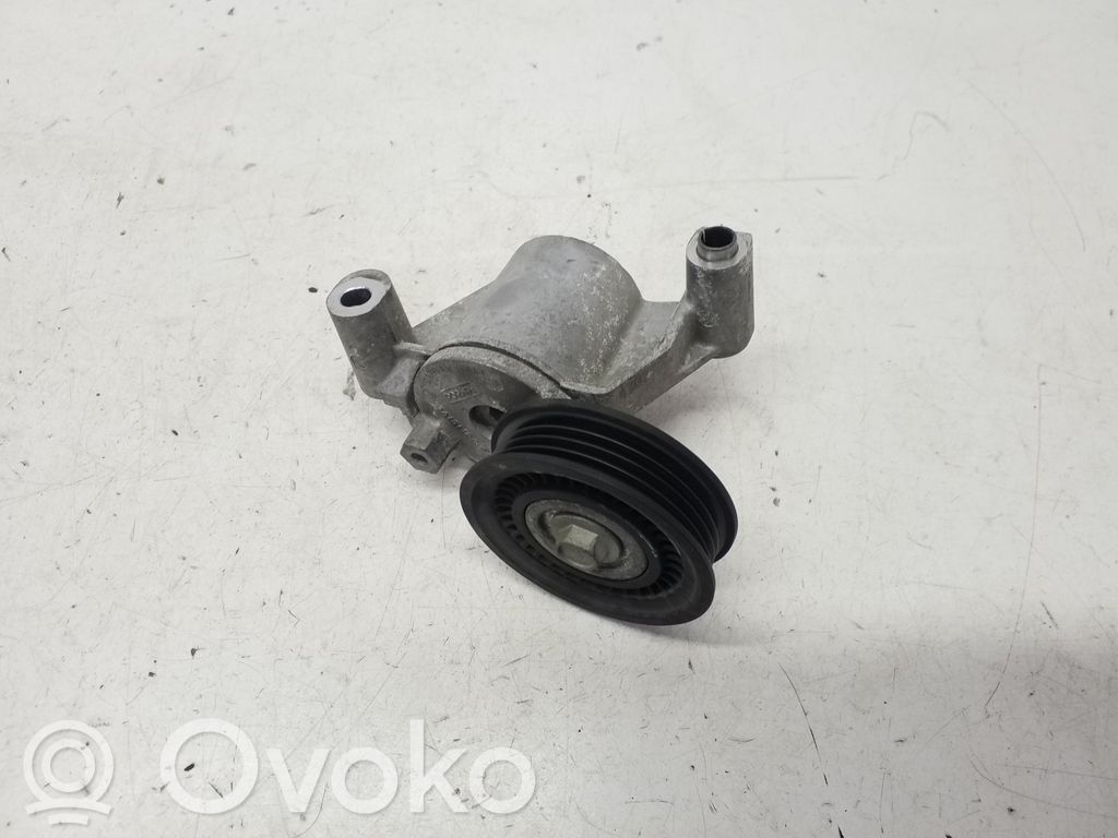 Ford Fusion II Generatoriaus diržo įtempėjas 