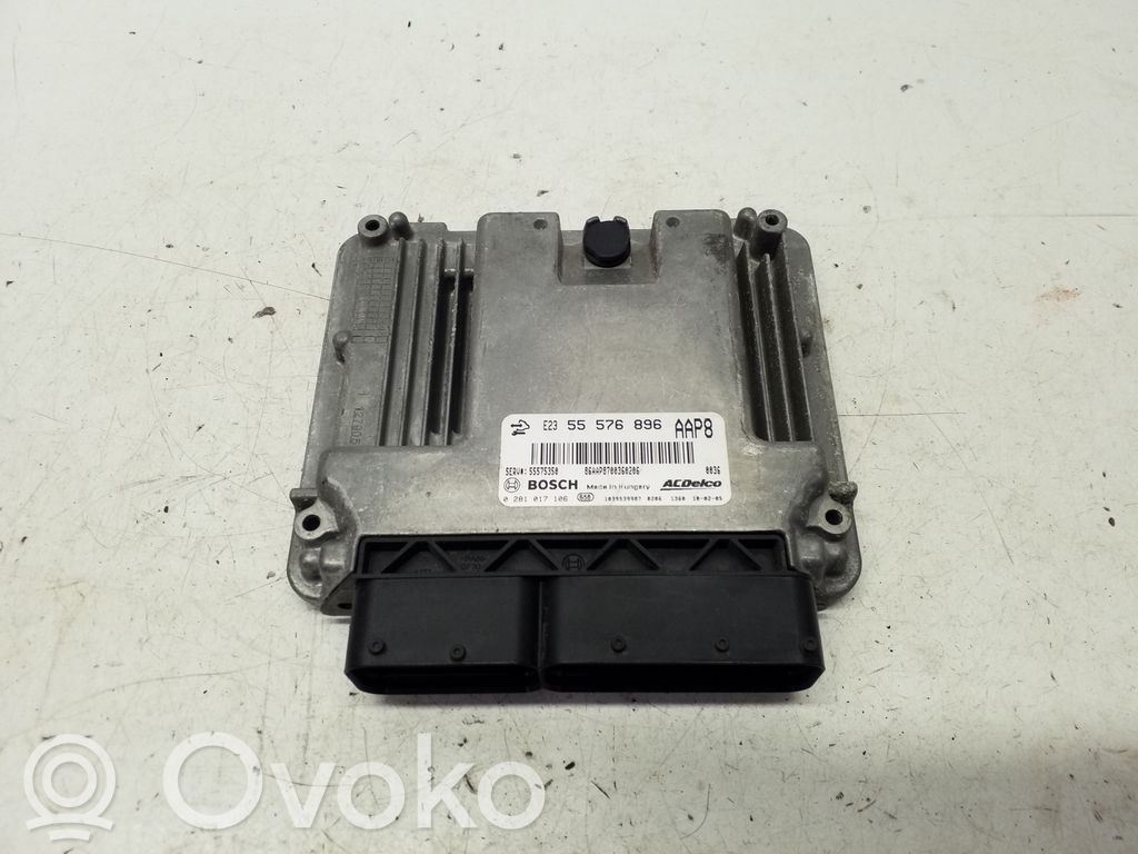Opel Astra J Engine control unit/module 