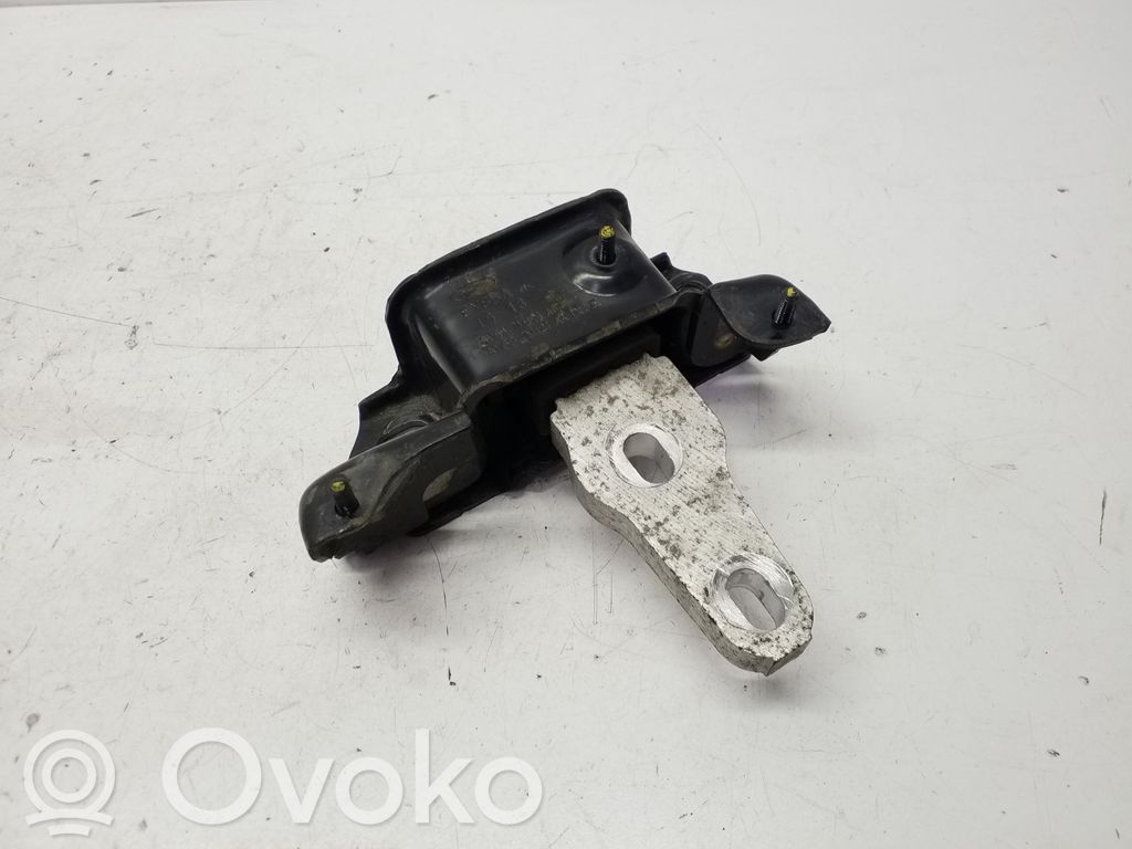 Ford B-MAX Engine mount bracket 