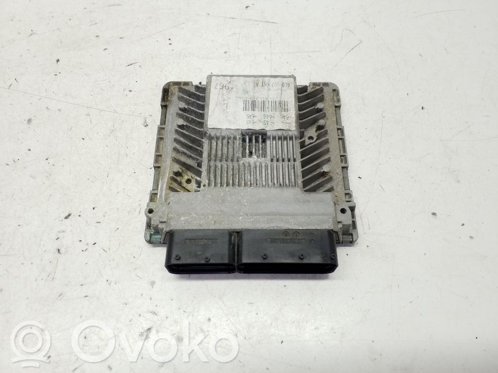 Engine control unit/module   4G0907551A,5WP46897