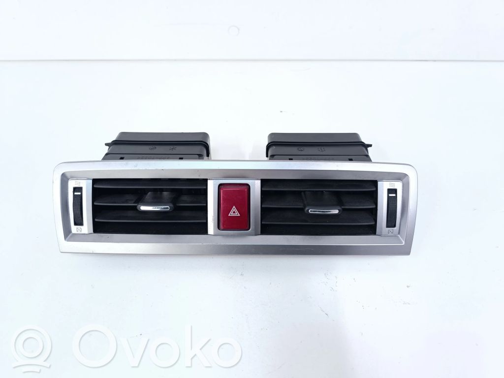 Subaru Outback (BS) Centrinės oro grotelės 