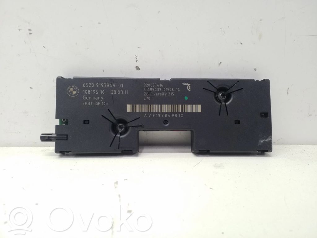 BMW X5M E70 Antenos stiprintuvas 