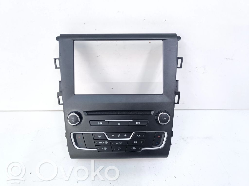 Ford Mondeo MK V Climate control unit 