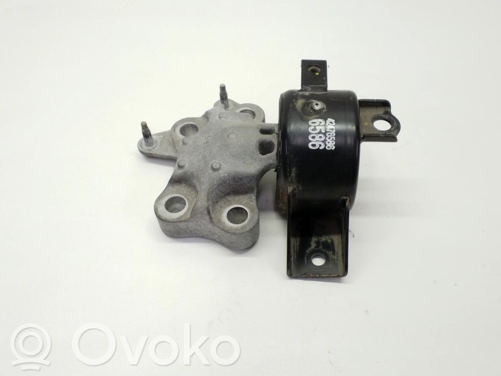 Buick Encore I Engine mount bracket 