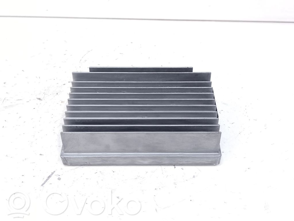 BMW X5M E70 Garso stiprintuvas 
