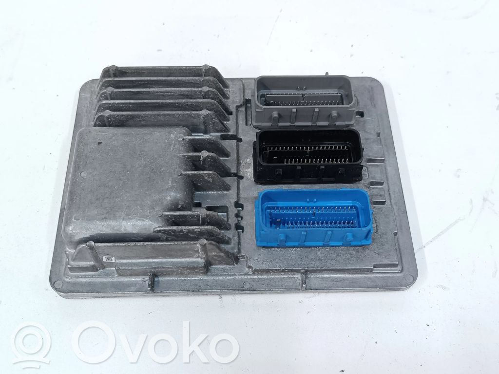 Opel Insignia B Engine control unit/module 