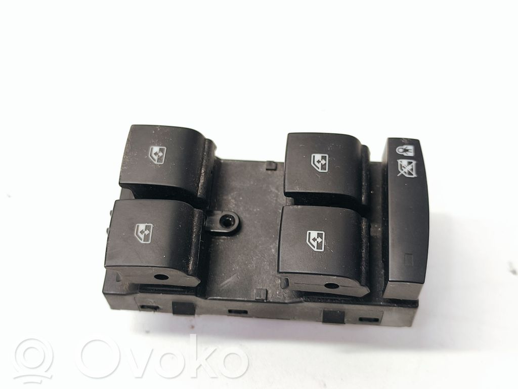 Opel Ampera Electric window control switch 