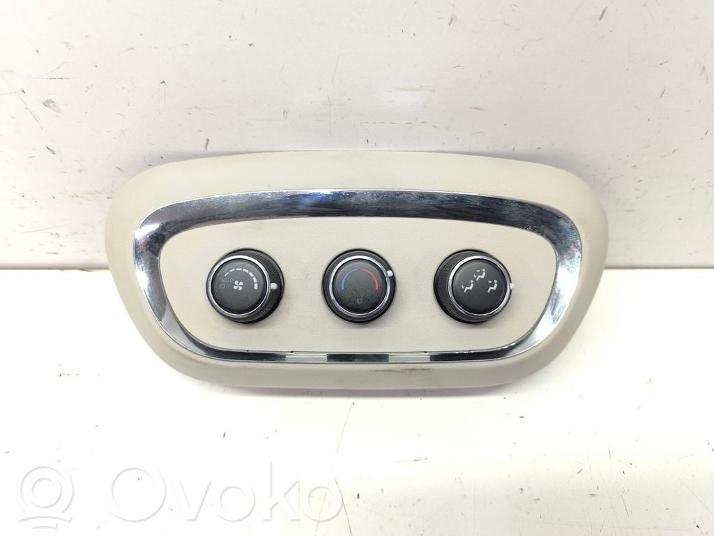 Climate control unit   68158253AD,P5LM44HDAAA