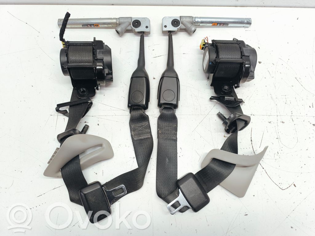 Opel Ampera Cinturón delantero 