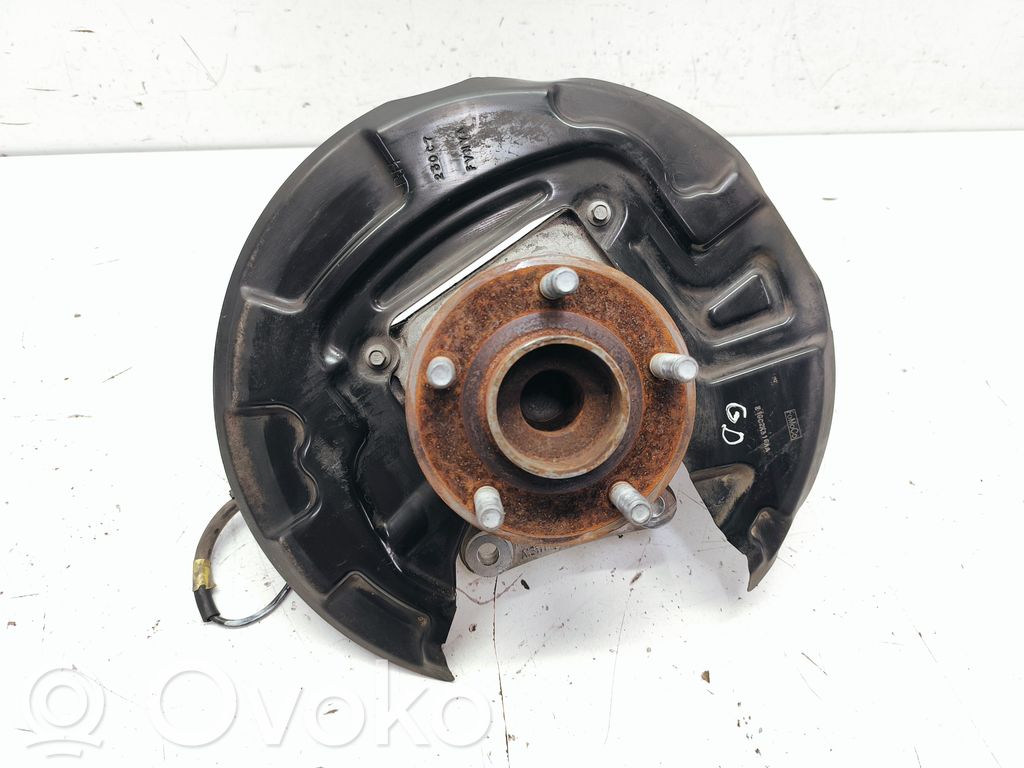 Ford Fusion II Cubo de rueda trasera 