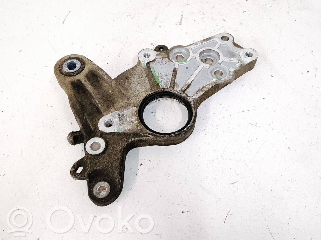 Buick Encore I Gearbox mounting bracket 