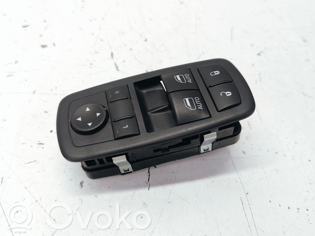 Dodge Challenger Electric window control switch 