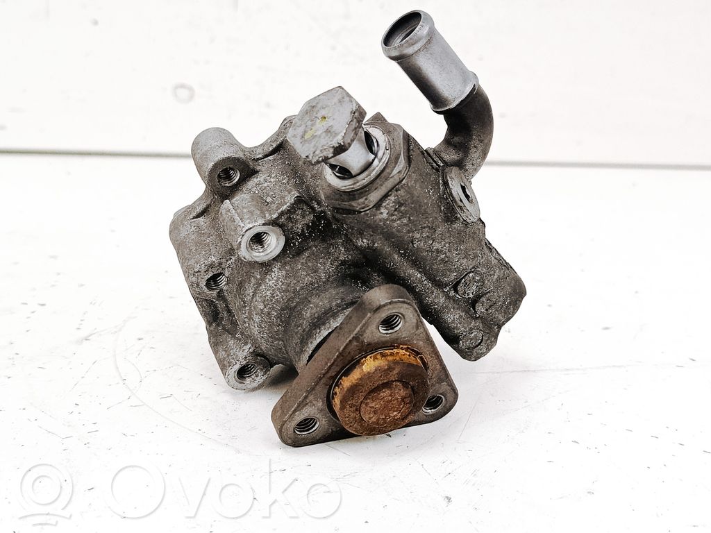 Audi Q7 4L Ohjaustehostimen pumppu 