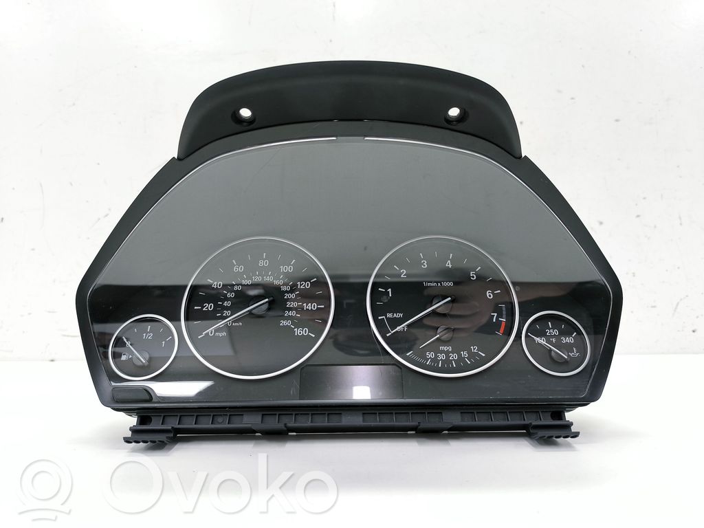 BMW 3 F30 F35 F31 Spidometrs (instrumentu panelī) 