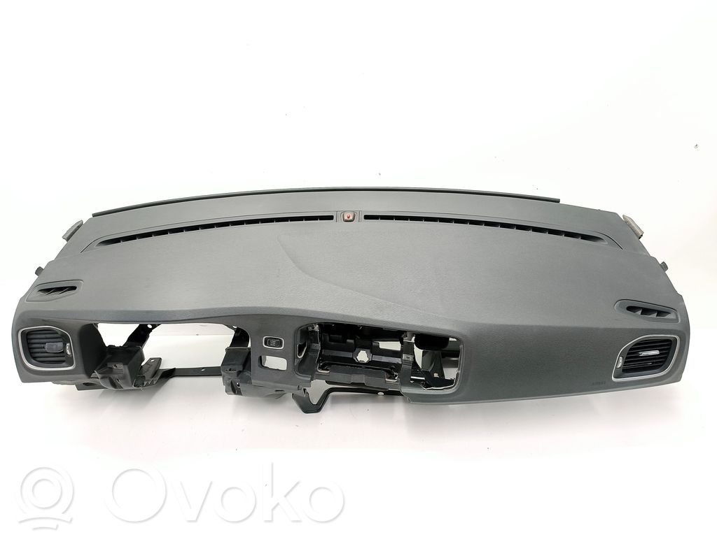 Volvo S60 Panelė 