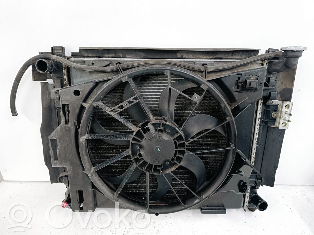 Dodge Grand Caravan Radiatora komplekts 