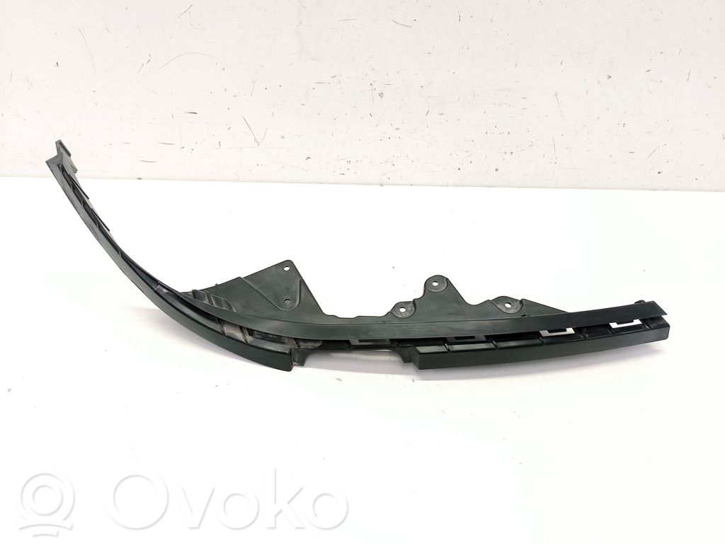 Chrysler Pacifica Headlight/headlamp mounting bracket 
