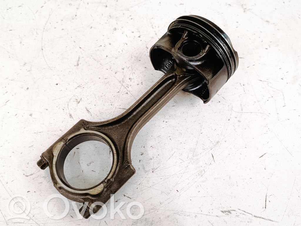 Volvo XC60 Pistón con biela 
