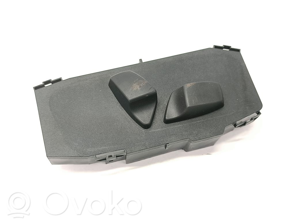 BMW X3 F25 Seat control switch 
