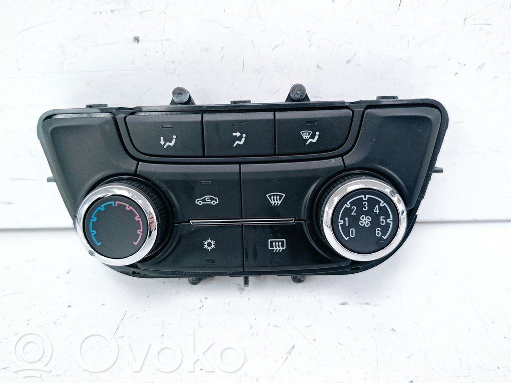 Buick Encore I Climate control unit 