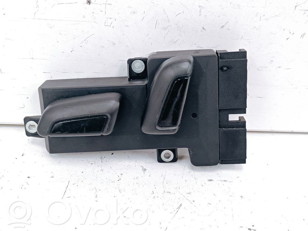 Volkswagen Jetta VI Interruptor de control del asiento 