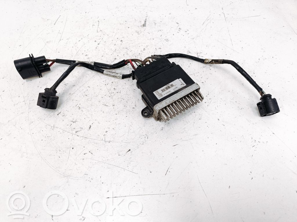 Audi Q5 SQ5 8R Coolant fan relay 