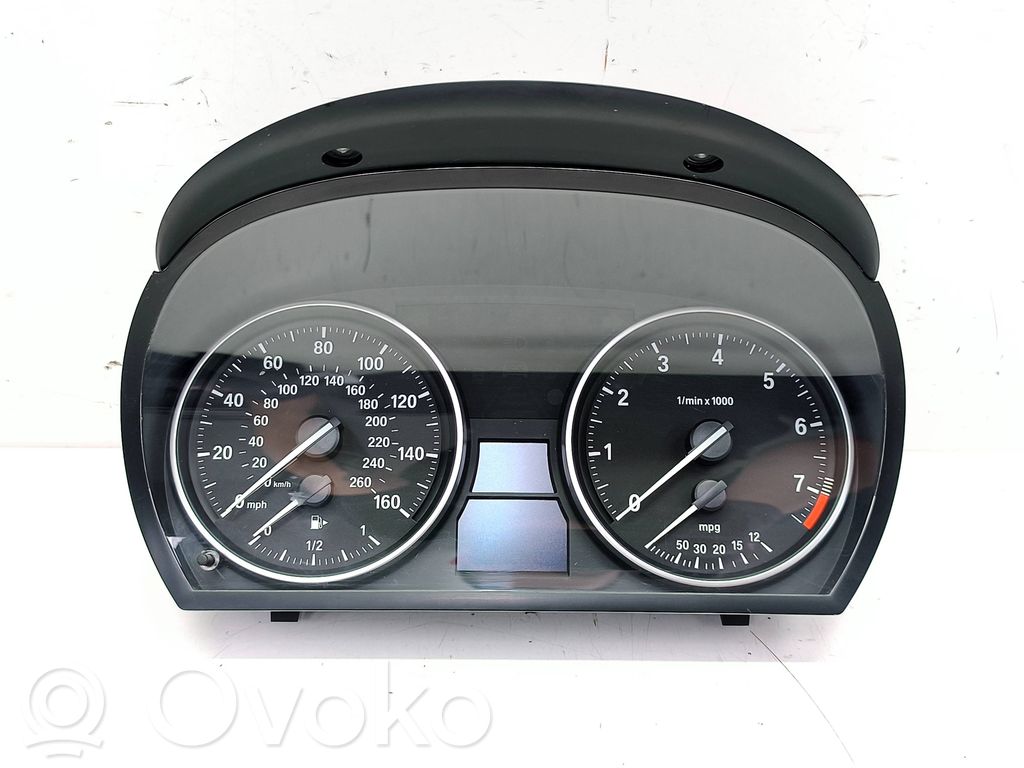 Speedometer (instrument cluster)   9284265,928426501,700144674