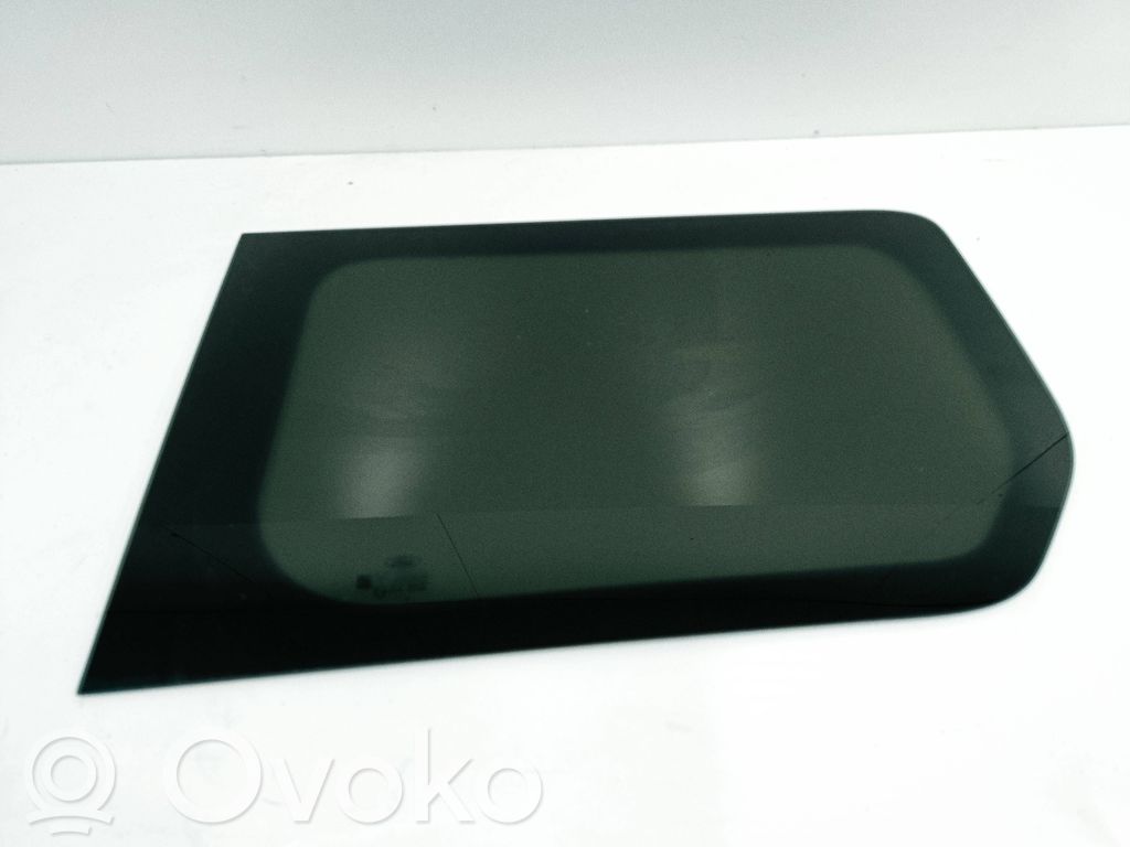 Ford Transit -  Tourneo Connect Szyba karoseryjna tylna 