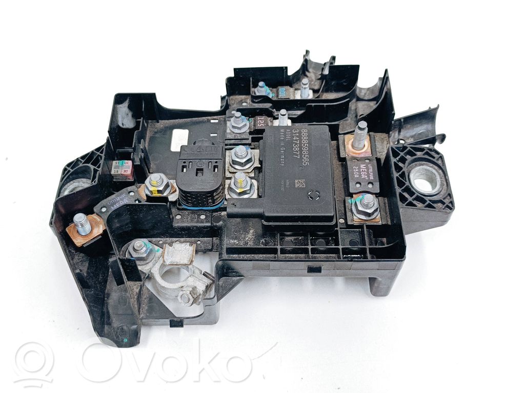 Volvo XC40 Positive wiring loom 