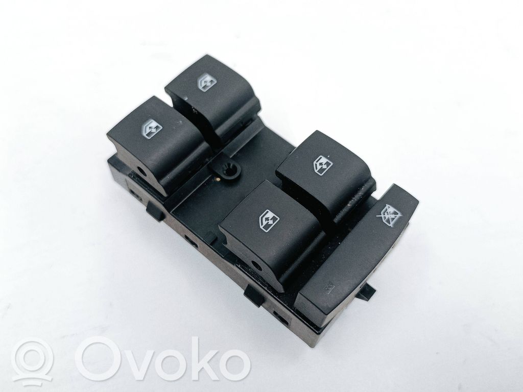 Buick Encore I Electric window control switch 