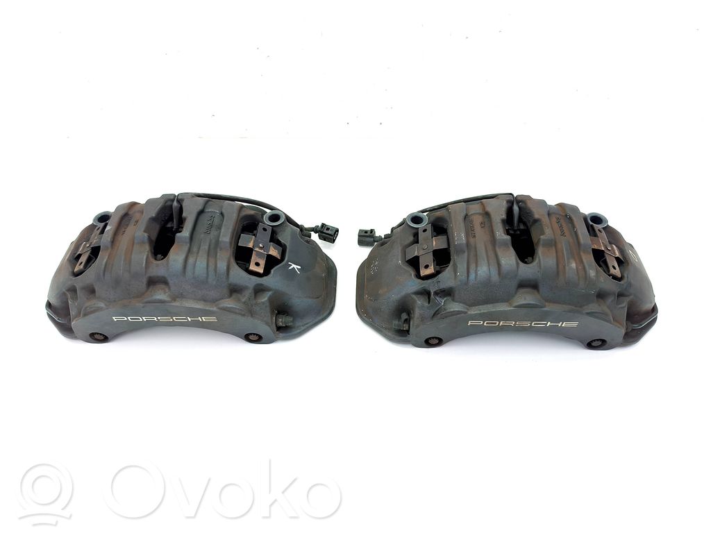 Porsche Cayenne (92A) Zacisk hamulcowy przedni 