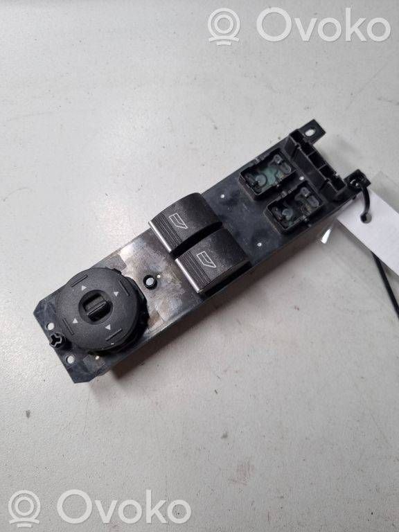 Ford Fiesta Electric window control switch 