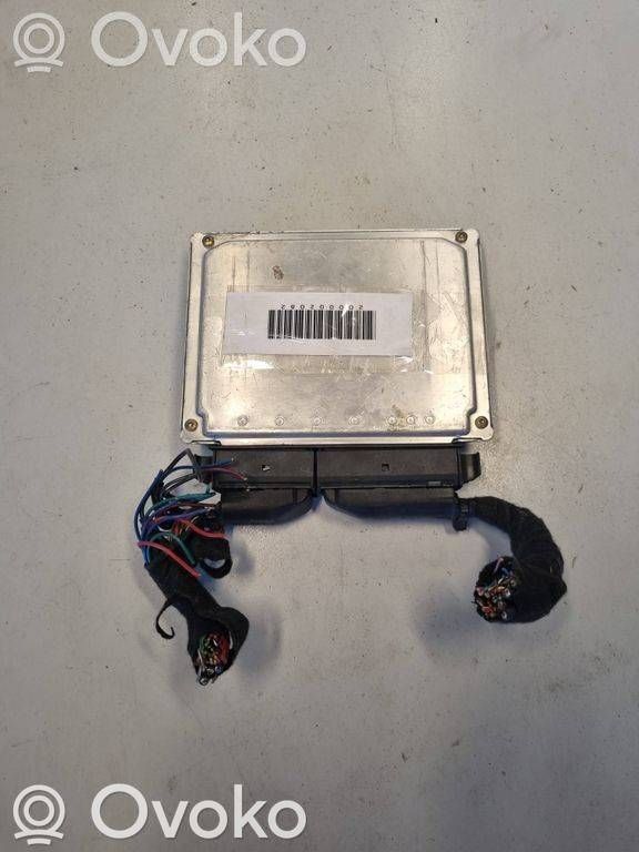 Volkswagen PASSAT B5 Engine control unit/module 