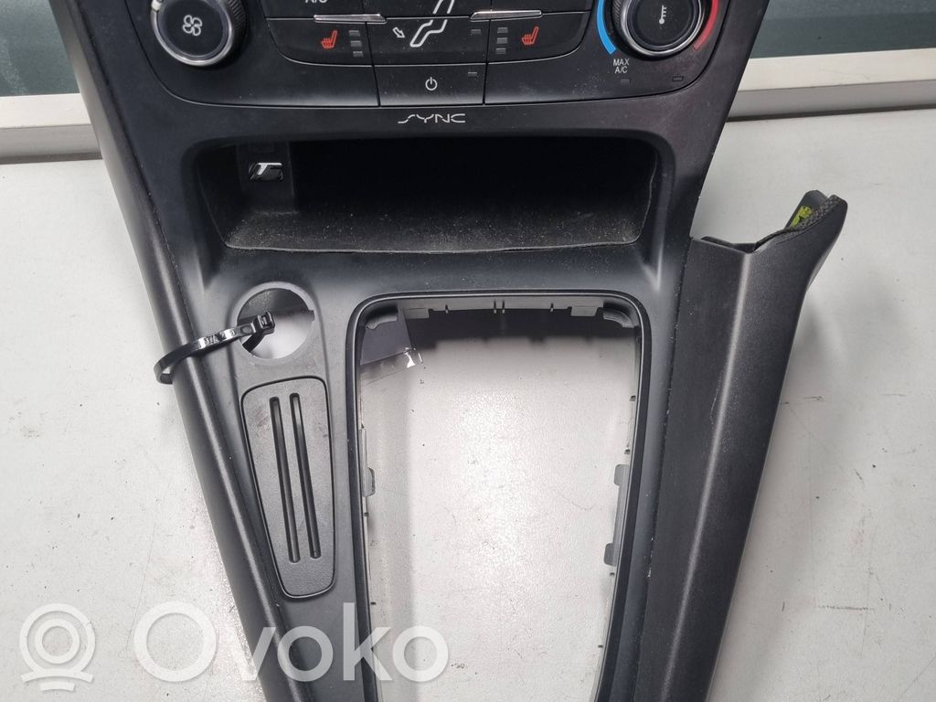 Climate control unit   F1ET18549,F1ET19980