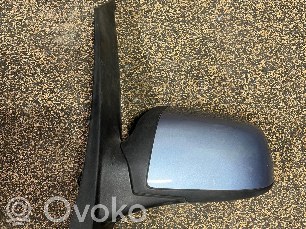 Front door electric wing mirror