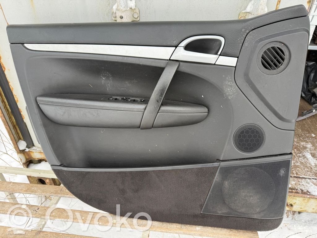 Porsche Cayenne (9PA) Boczki / Poszycie drzwi przednich 