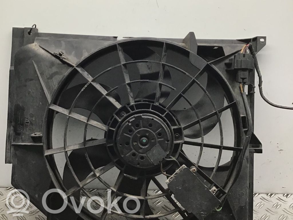 Elektrisks radiatoru ventilators   155995438