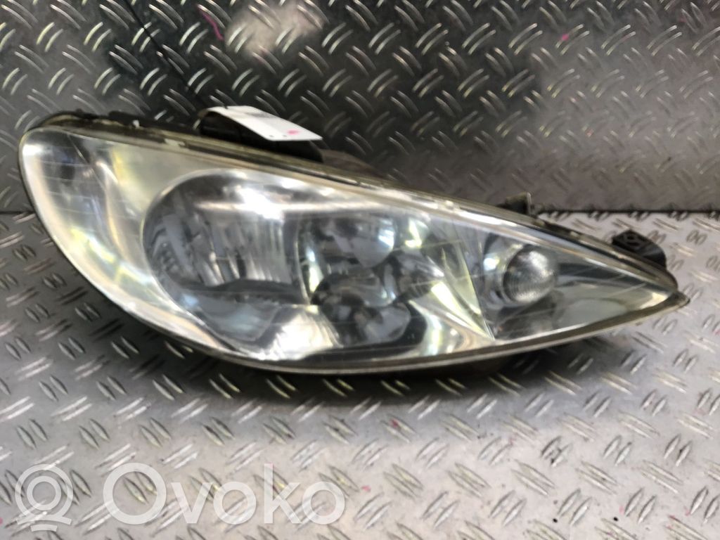 Peugeot 206 Headlight/headlamp 