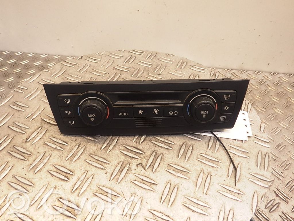 BMW 1 E81 E87 Climate control unit 