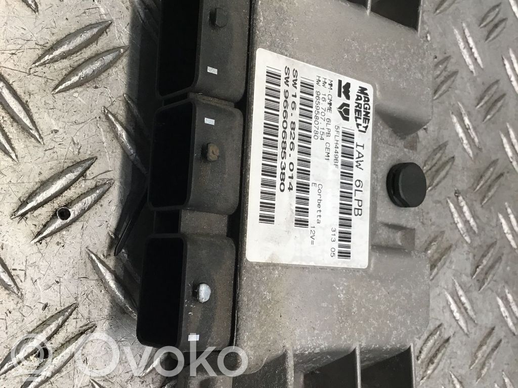 Peugeot 407 Engine control unit/module 