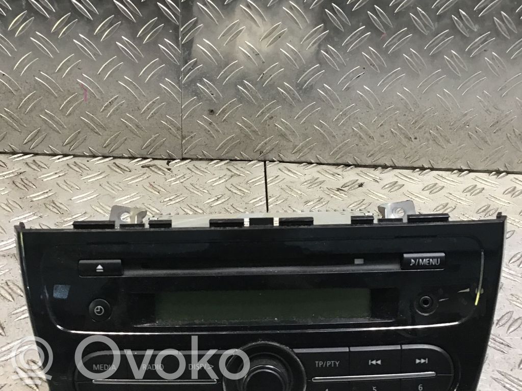 Mitsubishi Space Star Unitate principală radio/CD/DVD/GPS 