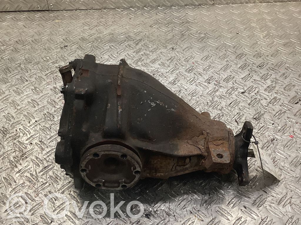 Mercedes-Benz C W203 Tylny mechanizm różnicowy 