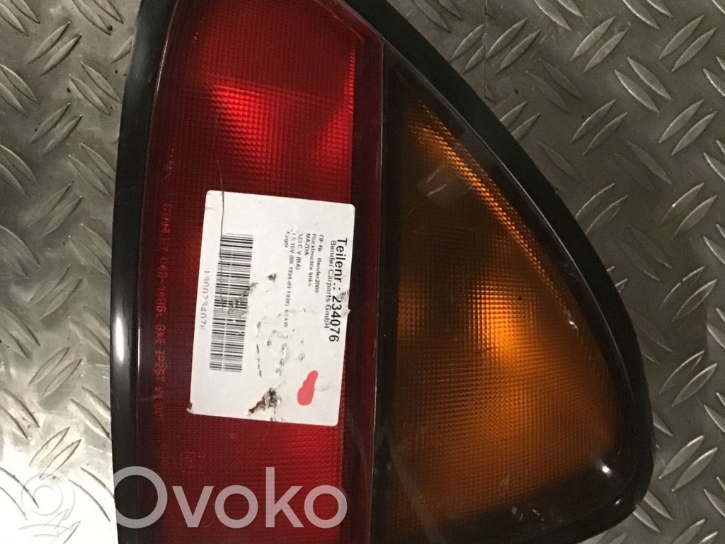 Rear/tail lights